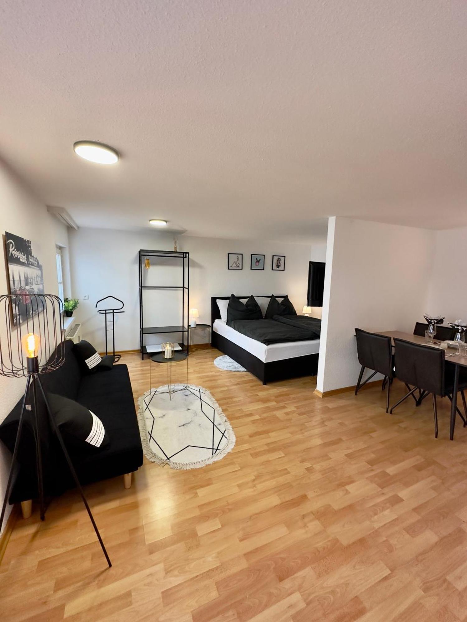 Charmante Wohnung Am Hafen Bregenz Exteriör bild